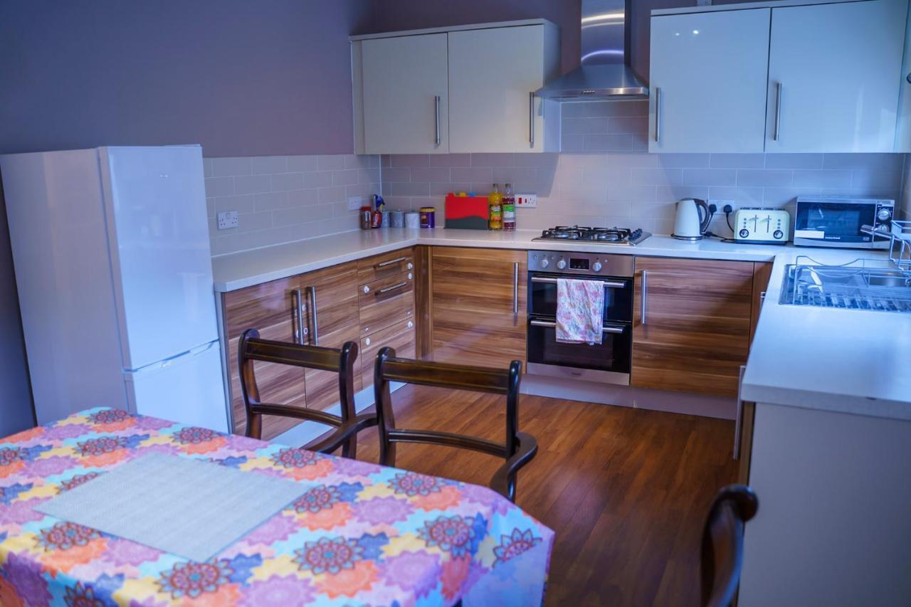 Millward Homes 布莱奇利 外观 照片